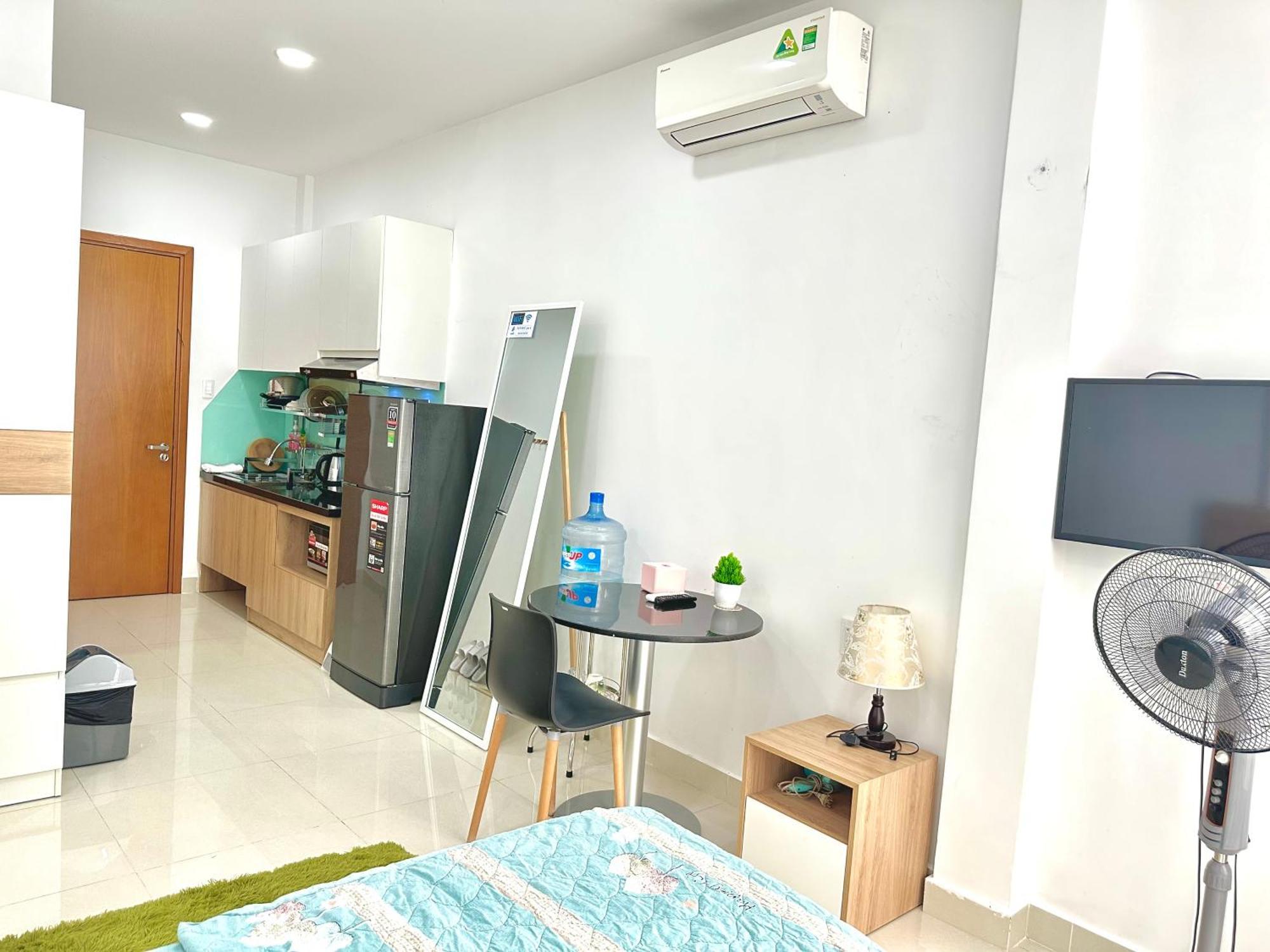 Modern Apartment Near Landmark81 โฮจิมินห์ซิตี้ ภายนอก รูปภาพ
